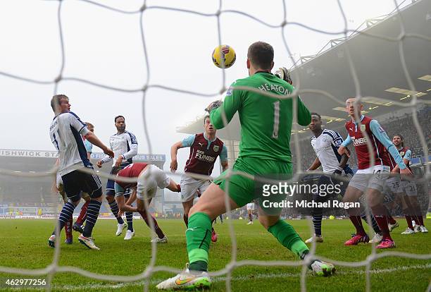 Chris Brunt of West Brom scores their first goal past Thomas Heaton of Burnley during the Barclays Premier League match between Burnley and West...