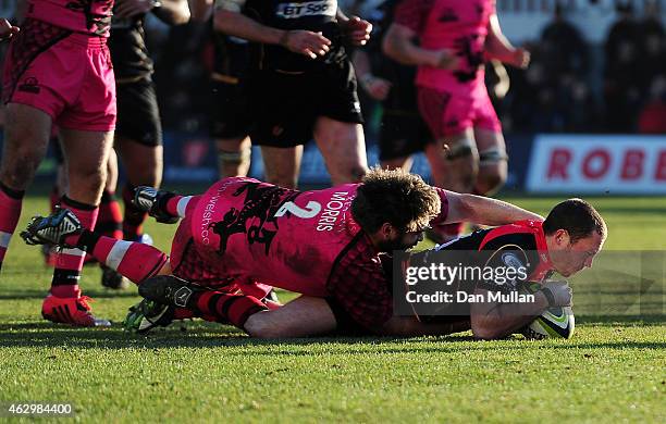 Ritchie Rees 85 London Welsh V Newport Gwent Dragons Lv Cup Photos & High Res ...
