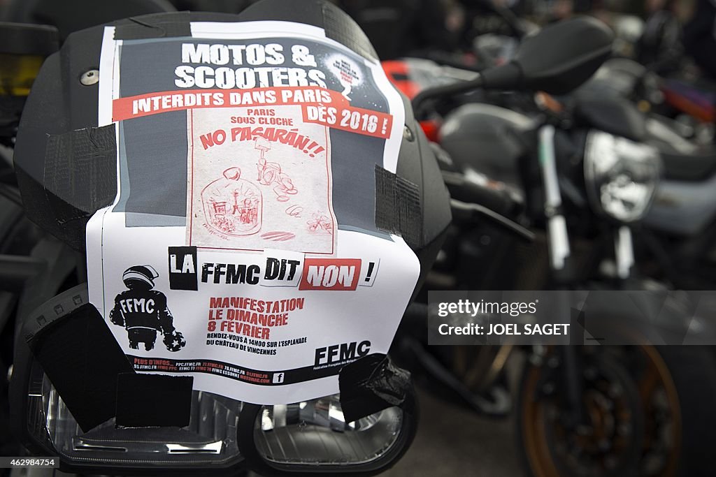 FRANCE-TRANSPORT-ENERGY-ENVIRONMENT-BIKERS-POLLUTION-DEMO