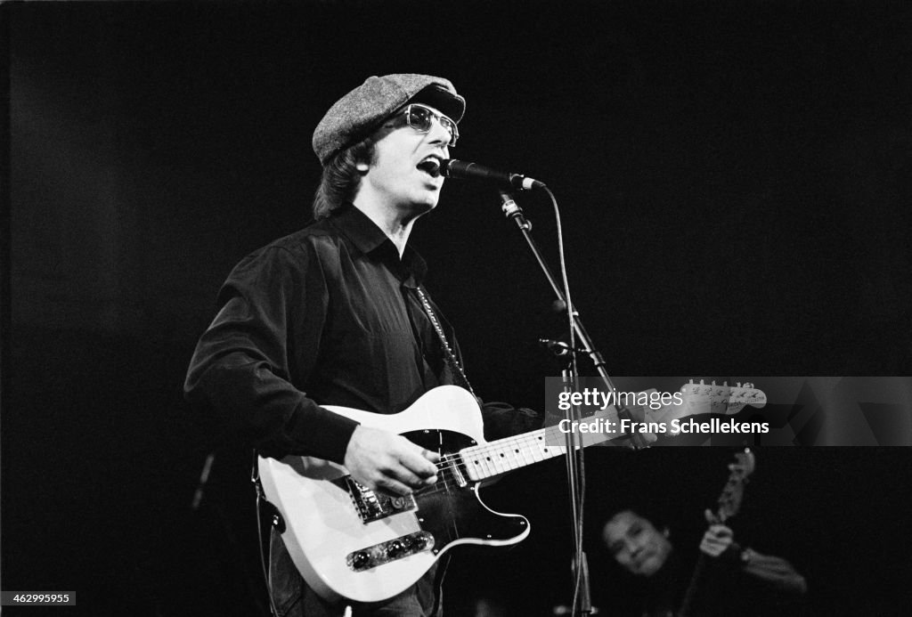 Dimucci Dion Dimucci, vocal, performs at the Paradiso on 1st March 1990 in ...