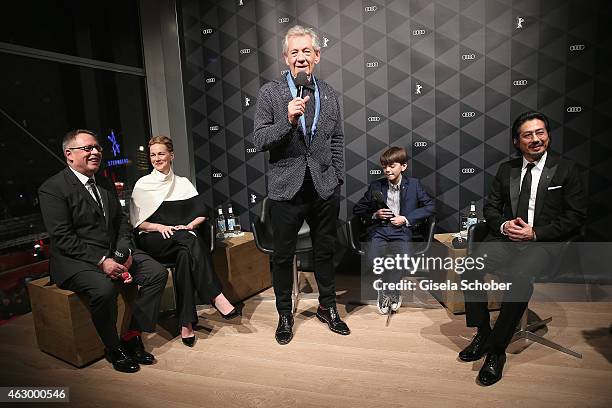 Milo Linney 361 Milo Parker Photos & High Res Pictures - Getty Images