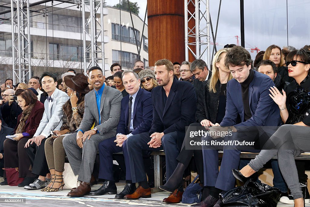 Louis Vuitton : Front Row - Paris Fashion Week - Menswear F/W 2014-2015
