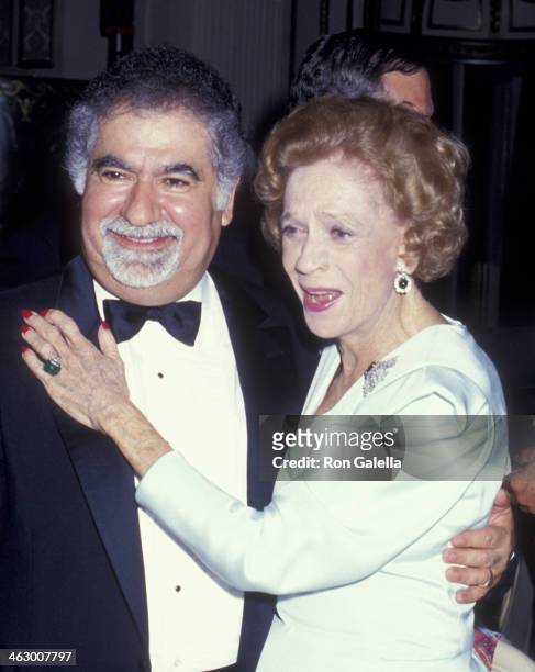 Vartan Gregorian and Brooke Astor attend Henry Street Settlement Benefit Gala on June 8, 1987 at the Plaza Hotel in New York City.
