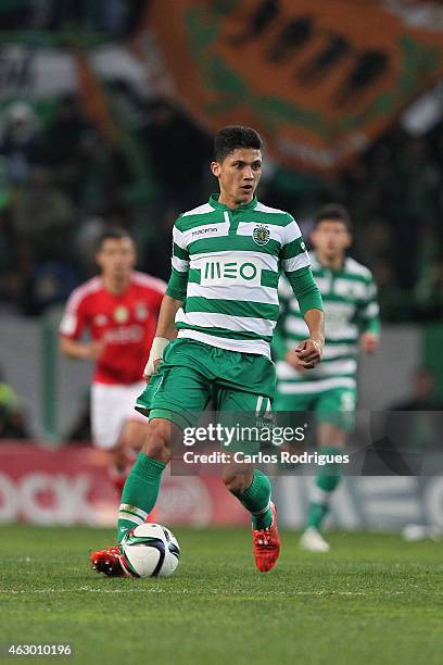 Sporting's forward Fredy Montero during the Primeira Liga match between Sporting CP and SL Benfica at Estadio Jose Alvalade on February 08, 2015 in...