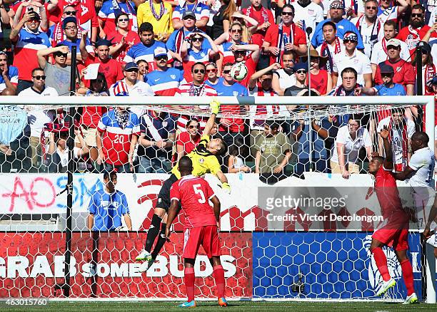 Goalkeeper Jaime Penedo of Panama can't make the save on a corner kick by Michael Bradley of the USA in the first half of their international men's...