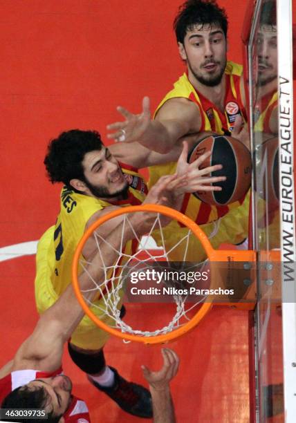 Ante Tomic, #44 of FC Barcelona in action during the 2013-2014 Turkish Airlines Euroleague Top 16 Date 3 game between Olympiacos Piraeus v FC...