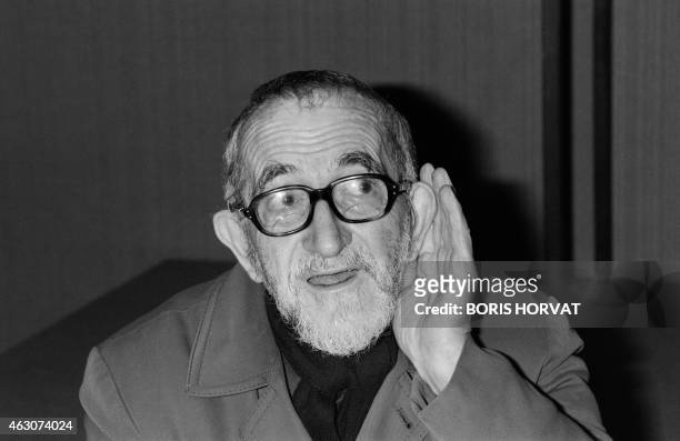 French Catholic priest l'Abbé Pierre, founder of Emmaus, is pictured during a press conference on his book "Mystère de la Joie" on December 10 in the...