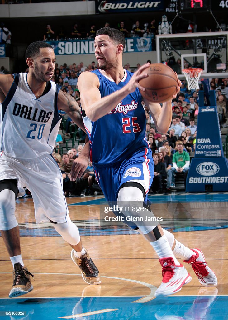 Los Angeles Clippers v Dallas Mavericks