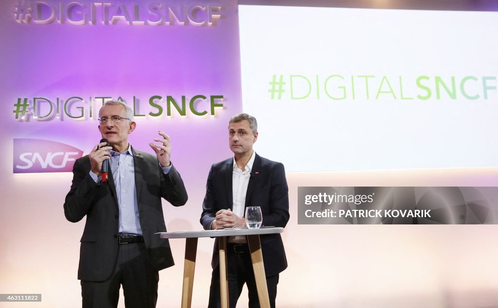 FRANCE-RAILWAY-TRANSPORT-SNCF-INTERNET-MOBILE-DIGITAL