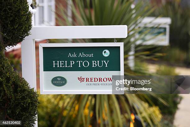 Red Rio Plc 171 Redrow Homes Photos & High Res Pictures - Getty Images
