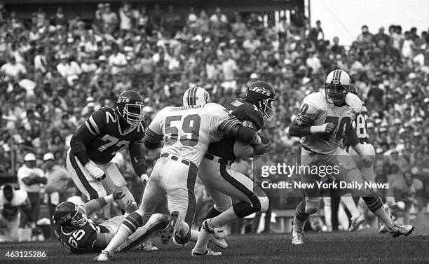 Football New York Jets v Miami Dolphins at Shea Stadium