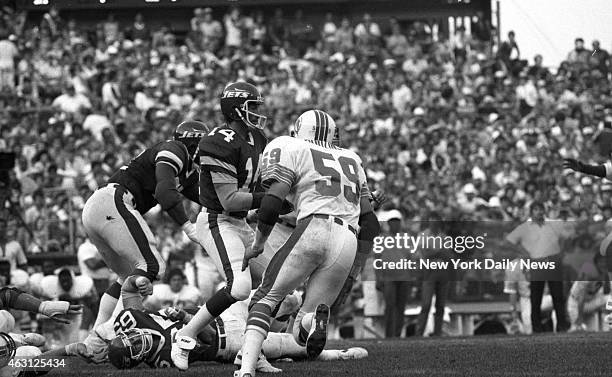 Football New York Jets v Miami Dolphins at Shea Stadium