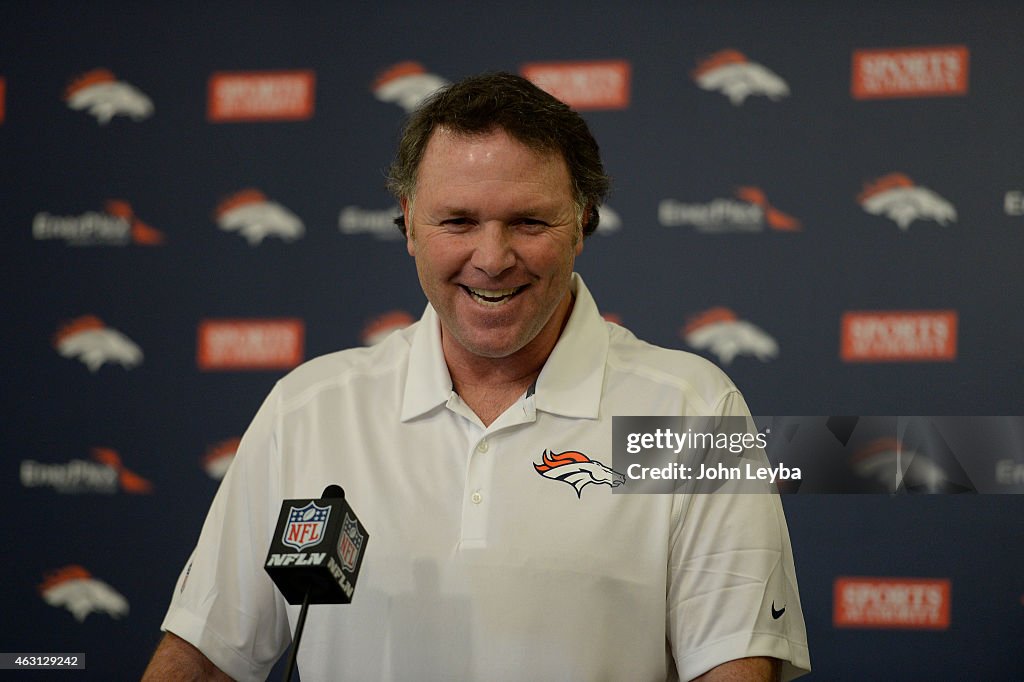 Denver Broncos introduce new coaches