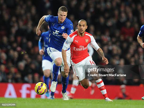 Arsenal O2 Walcott 105 Robert Walcott Photos & High Res Pictures - Getty Images