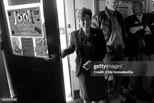 Republican U.S. Senate candidate Joni Ernst arrives at a campaign stop in the Amtrak Osceola Train Depot November 2, 2014 in Osceola, Iowa. A Des...
