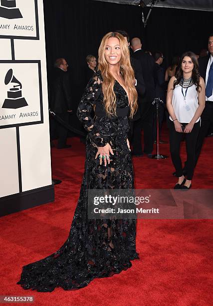 Singer Beyonce attends The 57th Annual GRAMMY Awards at the STAPLES Center on February 8, 2015 in Los Angeles, California.