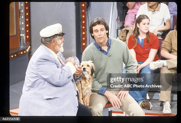 Dog One Randy 936 Randy Hamilton Photos & High Res Pictures - Getty Images