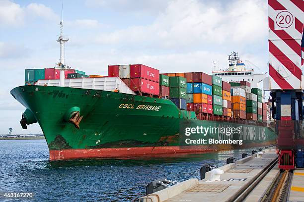 Cscl Container 110 China Shipping Container Lines Co Ltd Stock Photos, High-Res ...