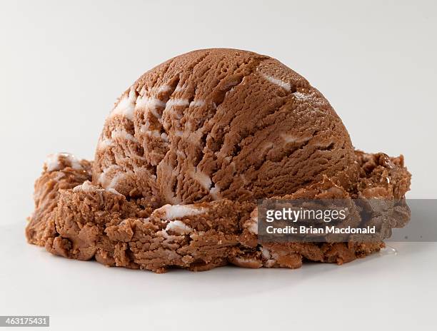 food dessert - chocoladeijs stockfoto's en -beelden