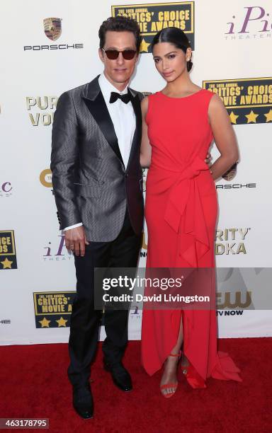 Actor Matthew McConaughey and wife model Camila Alves attends the 19th Annual Critics' Choice Movie Awards at Barker Hangar on January 16, 2014 in...