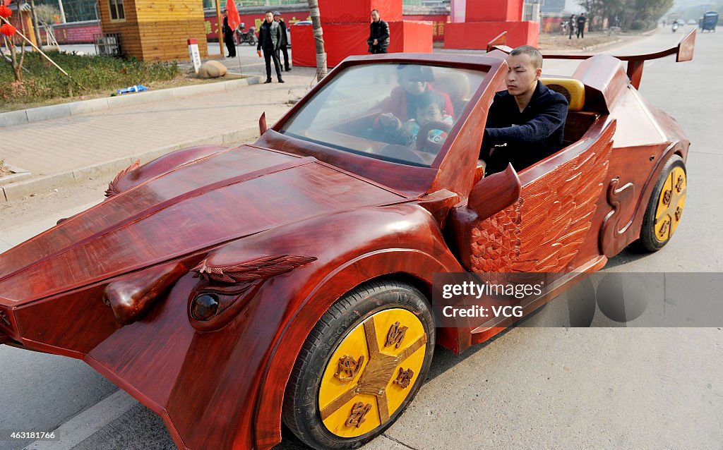 Home-made Mahogany Electric Car In Jiangxi