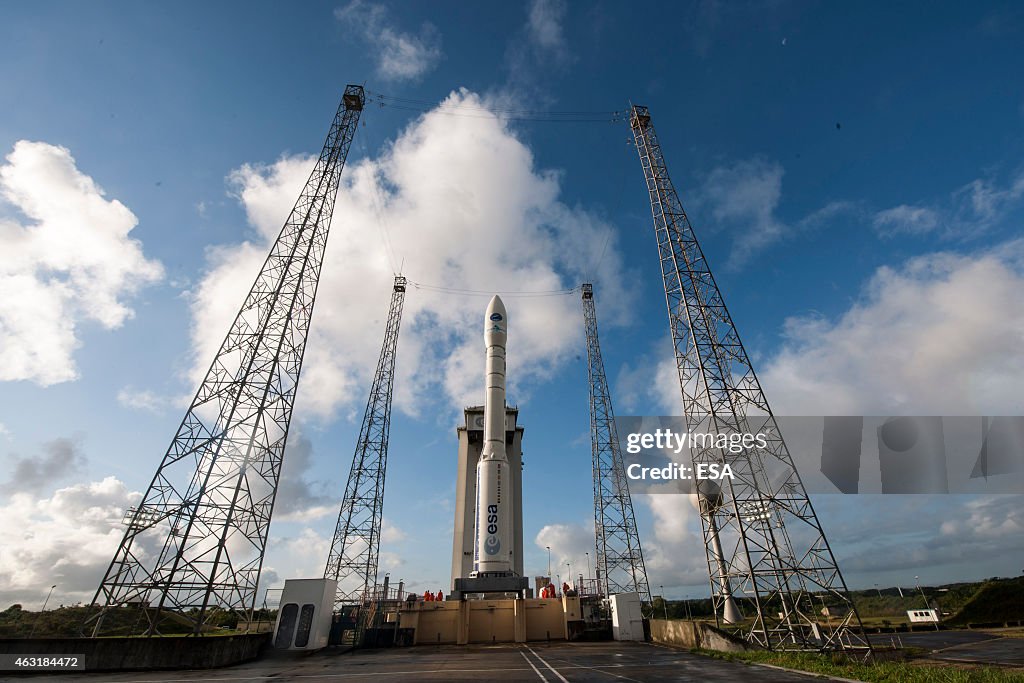 Vega VV04 Carrying ESA's Experimental Spaceplane, IXV, During Liftoff