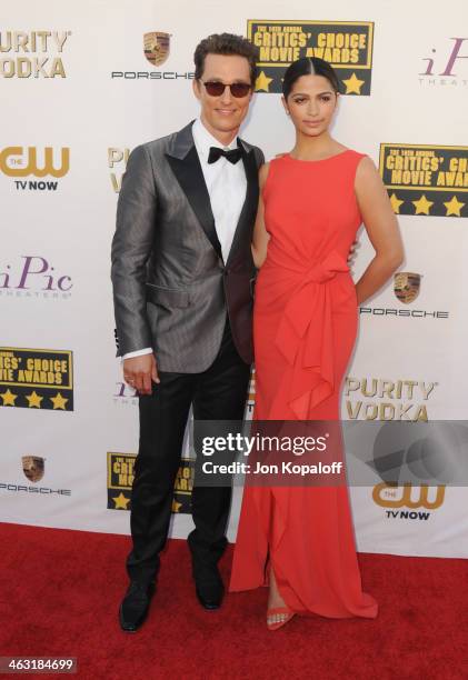 Actor Matthew McConaughey and wife Camila Alves McConaughey arrive at the 19th Annual Critics' Choice Movie Awards at Barker Hangar on January 16,...