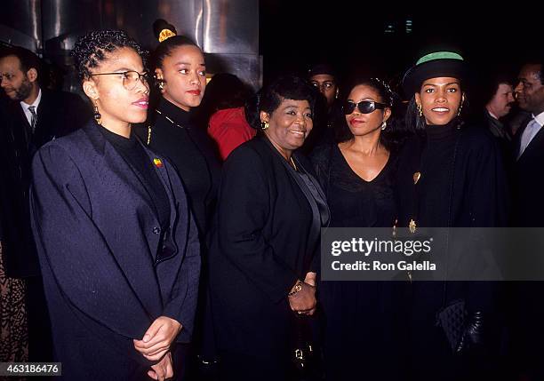 Betty Shabazz and daughters Malaak, Malikah, Ilyasah and Qubilah attend the "Malcolm X" New York City Premiere on November 16, 1992 at the Ziegfeld...