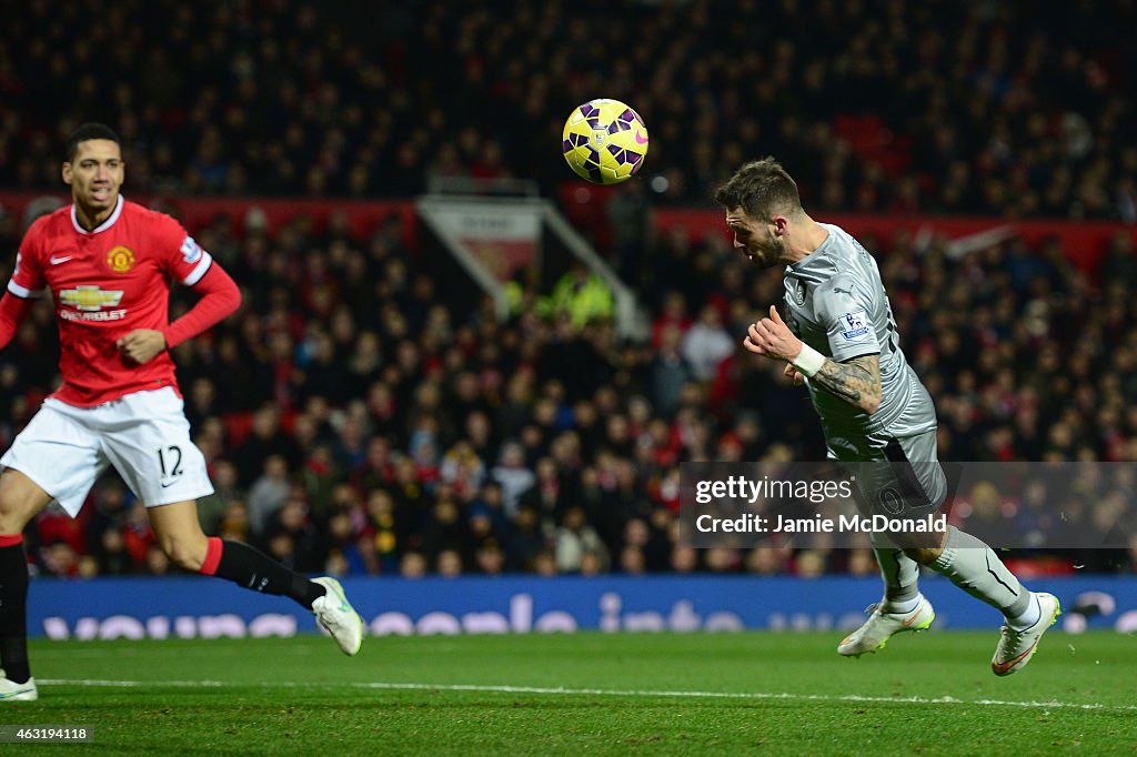Manchester United v Burnley - Premier League