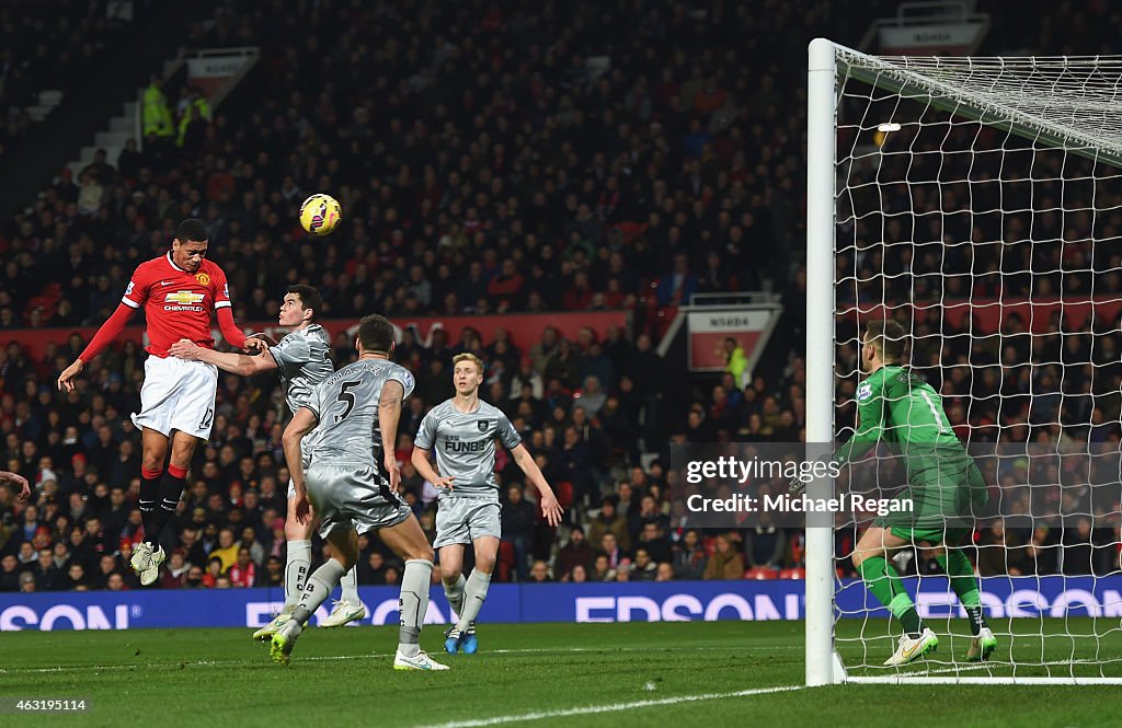 Manchester United v Burnley - Premier League