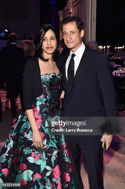 Huma Abedin and Anthony Weiner attend the 2015 amfAR New York Gala at Cipriani Wall Street on February 11, 2015 in New York City.