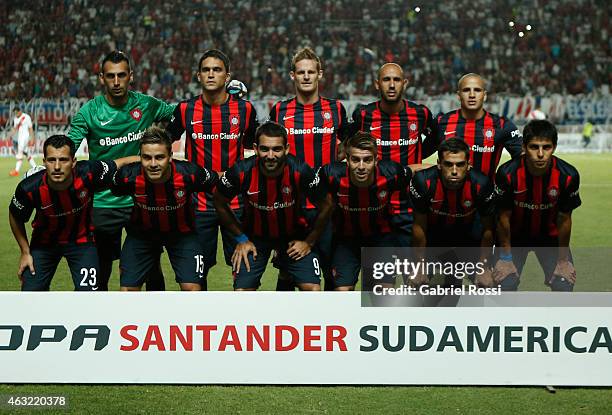 Players of San Lorenzo pose for a photo prior to a second leg match between San Lorenzo and River Plate as part of Recopa Sudamericana at Pedro...