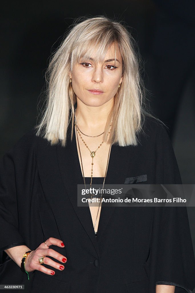 Givenchy : Front Row - Paris Fashion Week - Menswear F/W 2014-2015