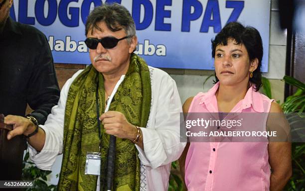 Members of FARC-EP leftist guerrillas delegation, Commander Jesus Santrich and Maritza Garcia participate in the peace talks with the Colombian...