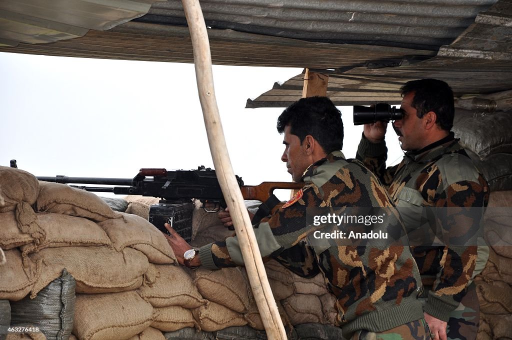 Peshmerga forces mount guard near Erbil