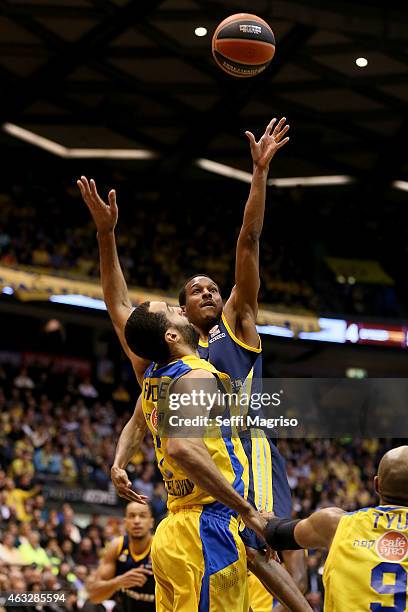 Alex King, #7 of Alba Berlin in action during the Turkish Airlines Euroleague Basketball Top 16 Date 7 game between Maccabi Electra Tel Aviv v Alba...