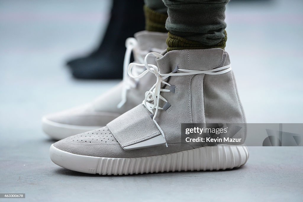 Adidas Originals x Kanye West YEEZY SEASON 1 - Runway