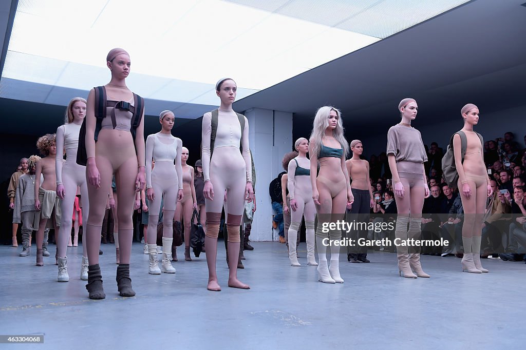 Adidas Originals x Kanye West YEEZY SEASON 1 - Runway