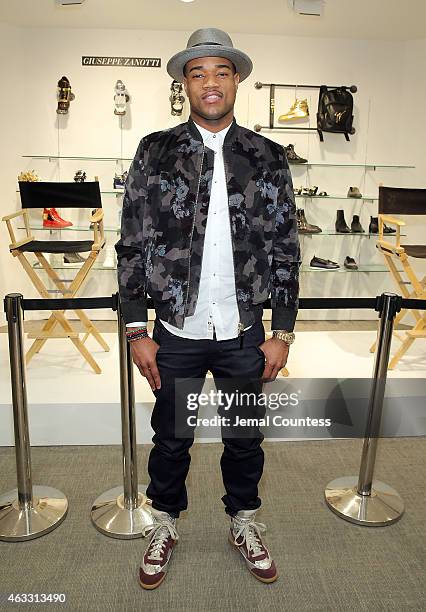 Player Jarrett Jack attend the NBA All-Star Sneaker Style Cocktail With Brooklyn Net Jarrett Jack and Kevin Willis hosted by Saks Fifth Avenue and...