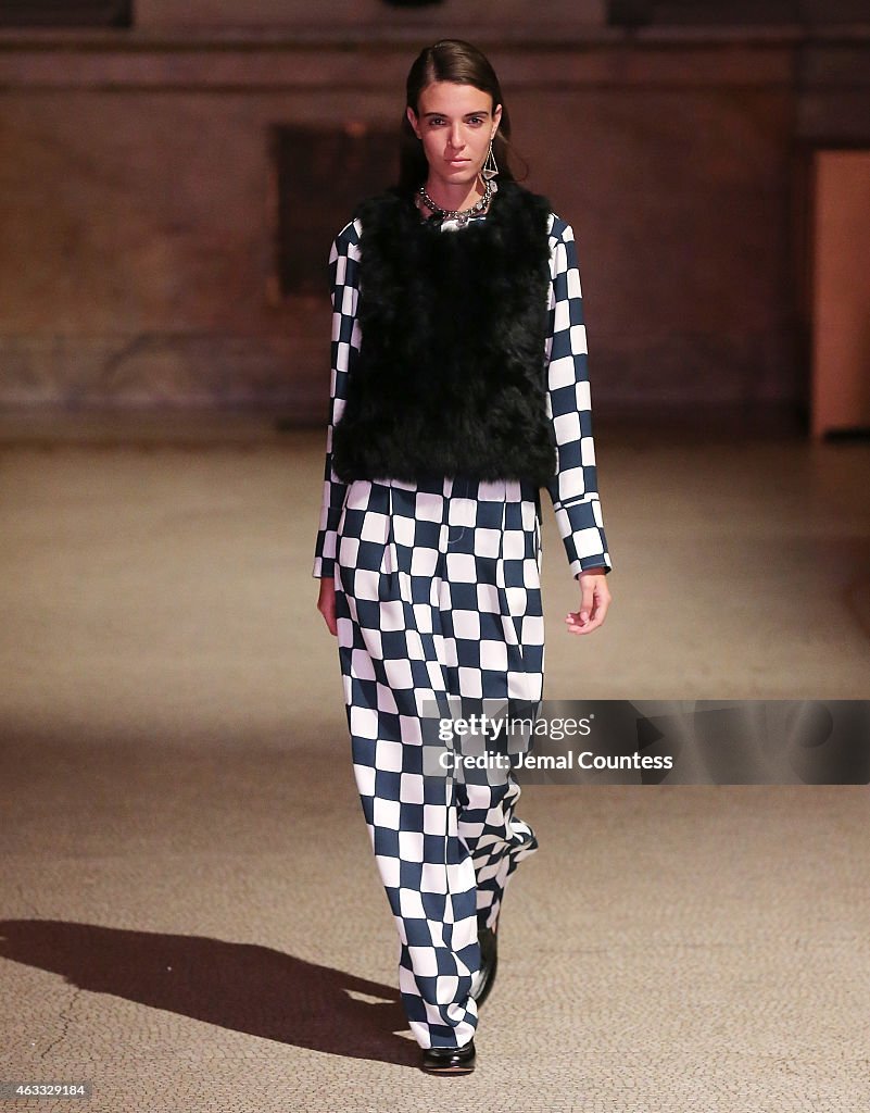 Creatures of Comfort - Runway - Mercedes-Benz Fashion Week Fall 2015