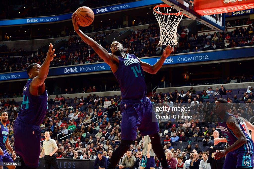 Charlotte Hornets v Washington Wizards