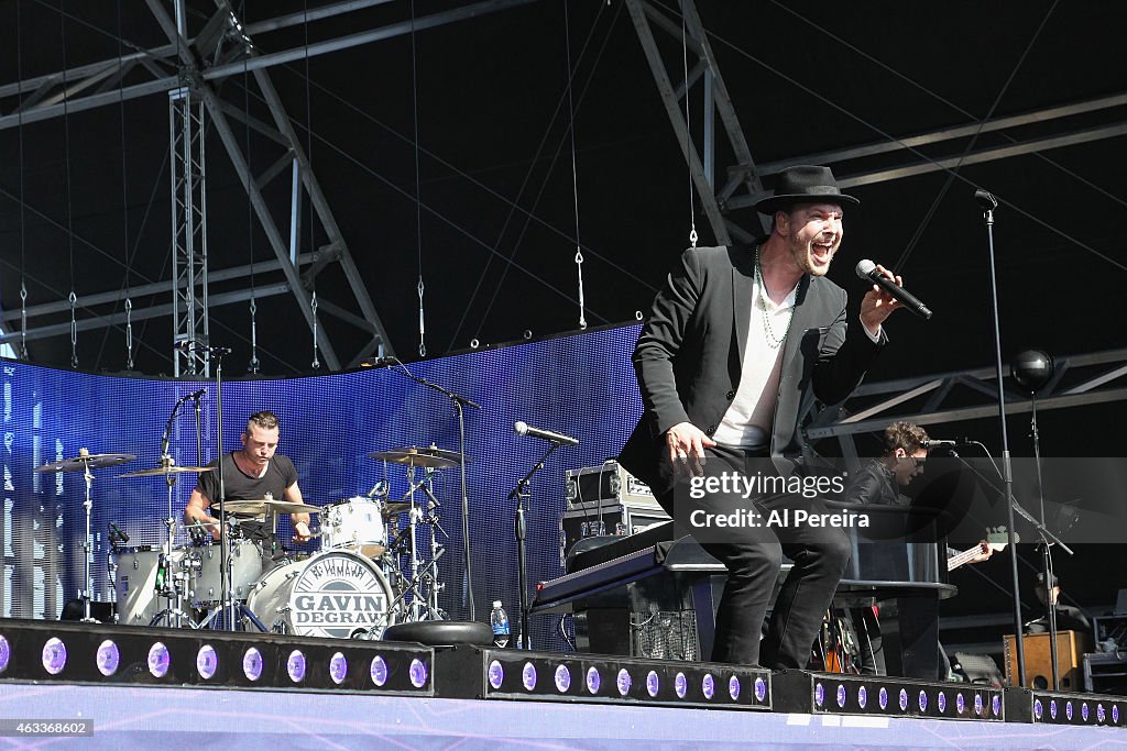 Dierks Bentley & Gavin Degraw Perform At Super Bowl XLIX Pregame Show