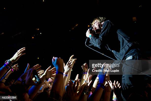 Ricky Wilson of the Kaiser Chiefs performs on stage at The O2 Arena on February 13, 2015 in London, United Kingdom.