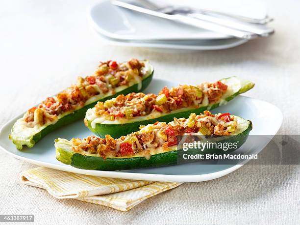 food dinner - dressings stockfoto's en -beelden