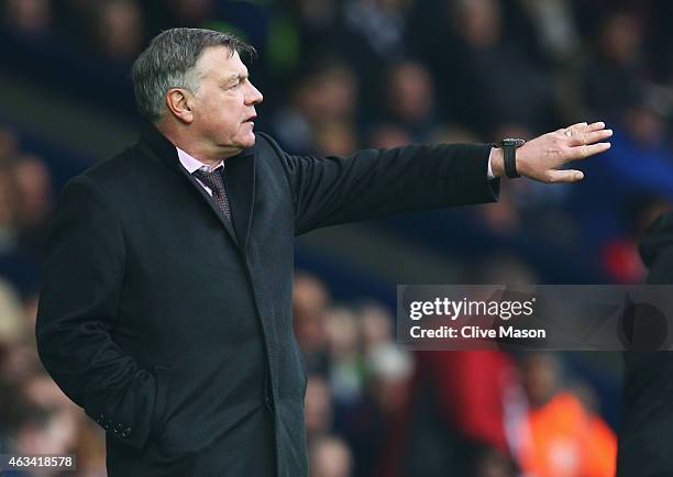Sam Allardyce manager West Ham United signals during the FA Cup Fifth Round match between West Bromwich Albion and West Ham United at The Hawthorns...