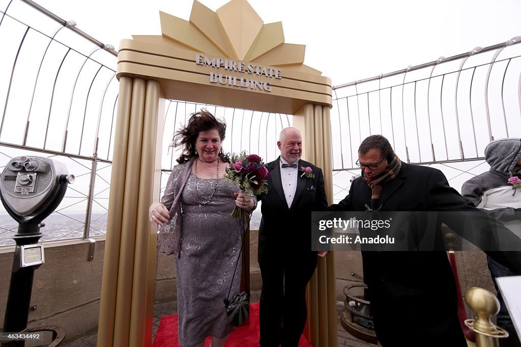 Collective wedding ceremony on Valentine's day at Empire States building in New York