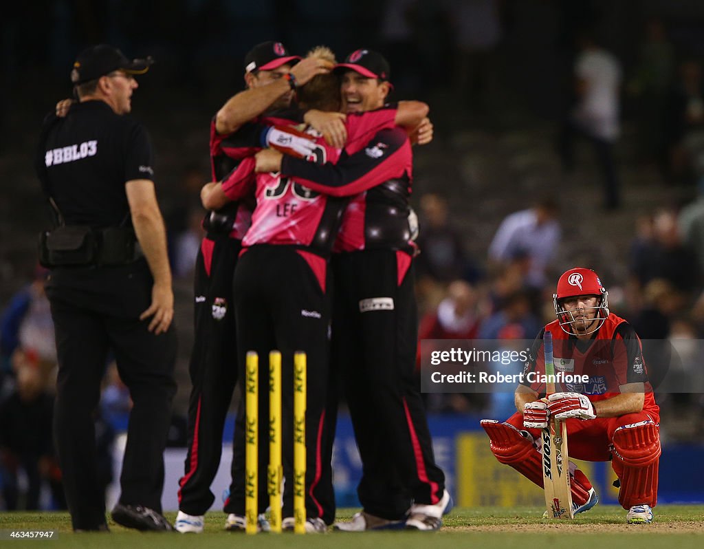 Big Bash League - Renegades v Sixers