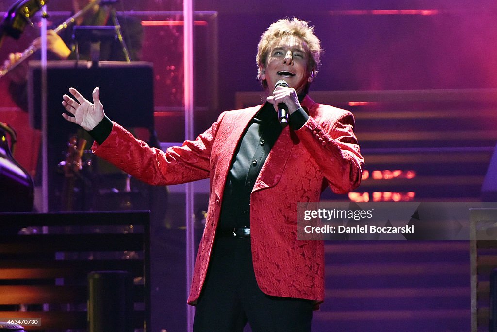 Barry Manilow In Concert - Chicago, Illinios