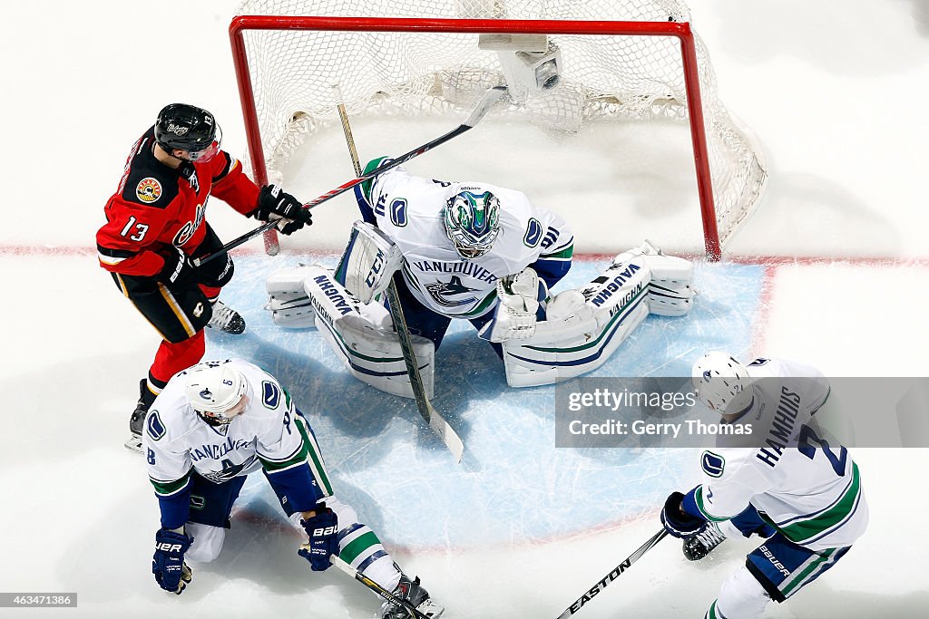 Vancouver Canucks v Calgary Flames