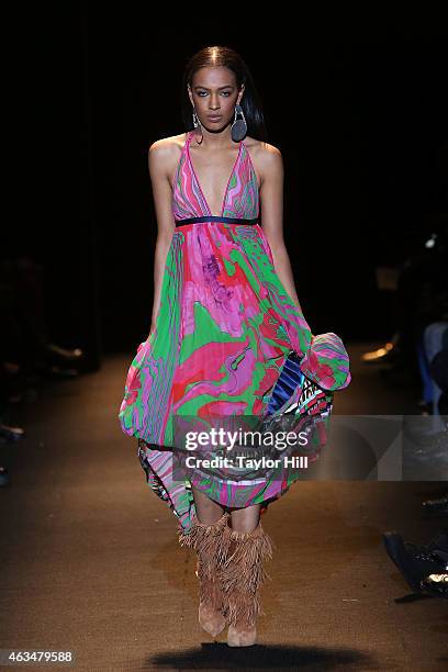 Model walks the runway during Naomi Campbell's Fashion For Relief 2015 fall fashion show at The Theater at Lincoln Center on February 14, 2015 in New...